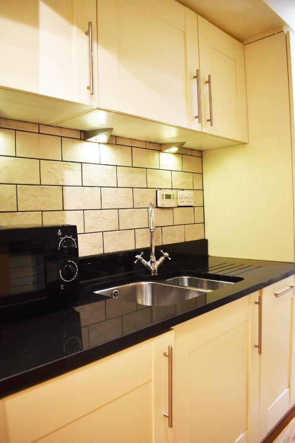 The Ross 2 Bedroom Apartment In Historic Abbey Форт-Огастус Екстер'єр фото